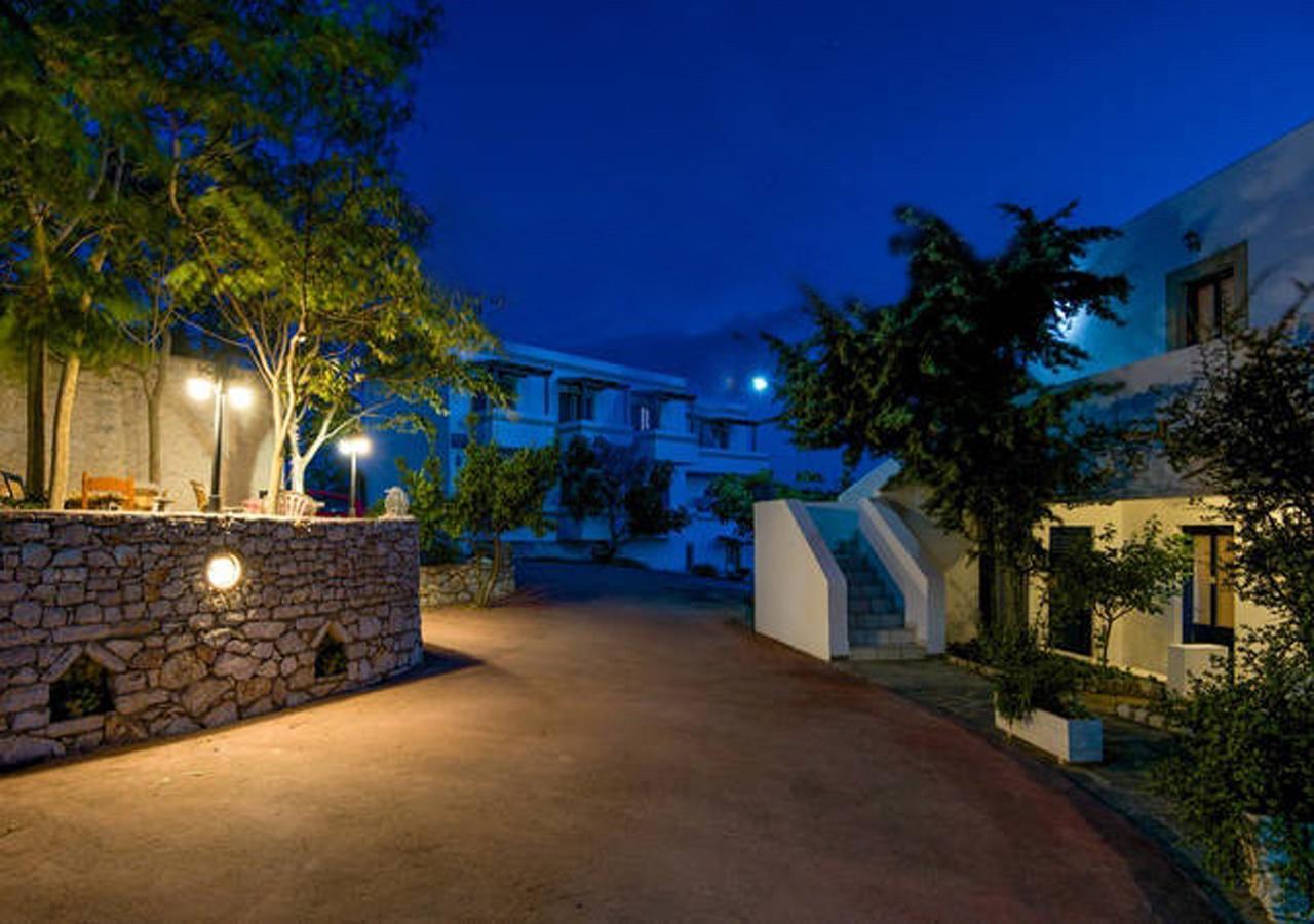 Contaratos Holiday Lettings Livadi  Exterior foto